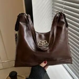 Womens Coffee Color Vegan Leather Handbag. NWOT